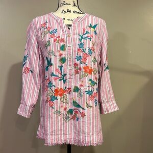 John Mark Embroidered Hummingbird Floral Mixed Media Tunic Top